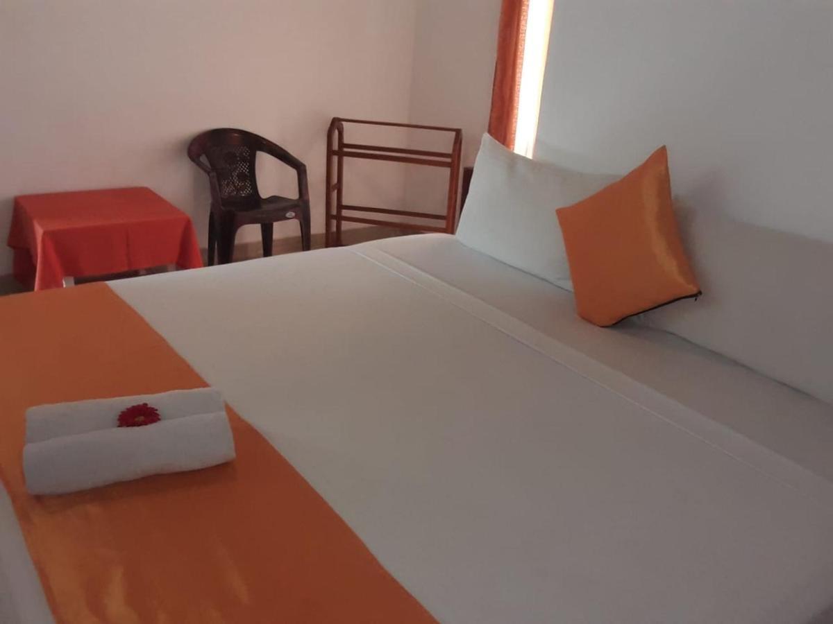Villa Delorenta Anuradhapura Ngoại thất bức ảnh