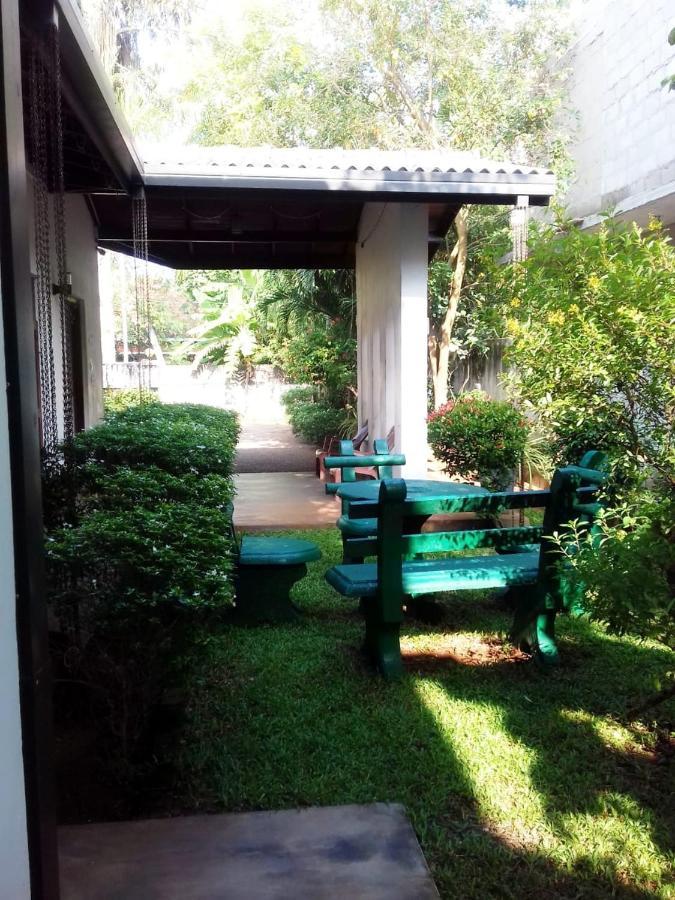 Villa Delorenta Anuradhapura Ngoại thất bức ảnh