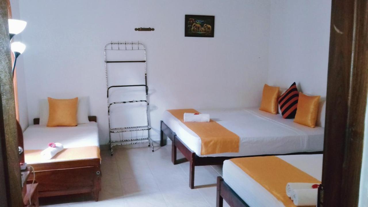 Villa Delorenta Anuradhapura Ngoại thất bức ảnh