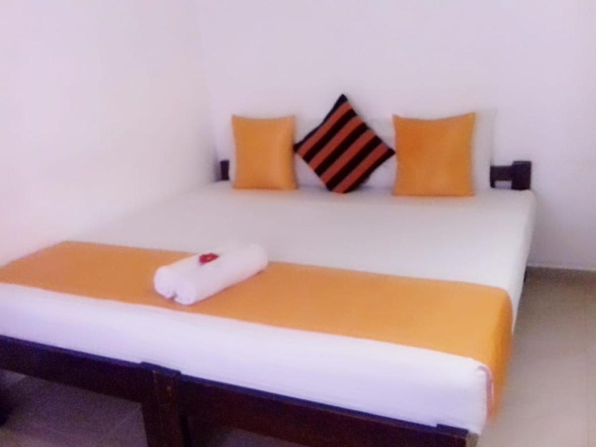 Villa Delorenta Anuradhapura Ngoại thất bức ảnh