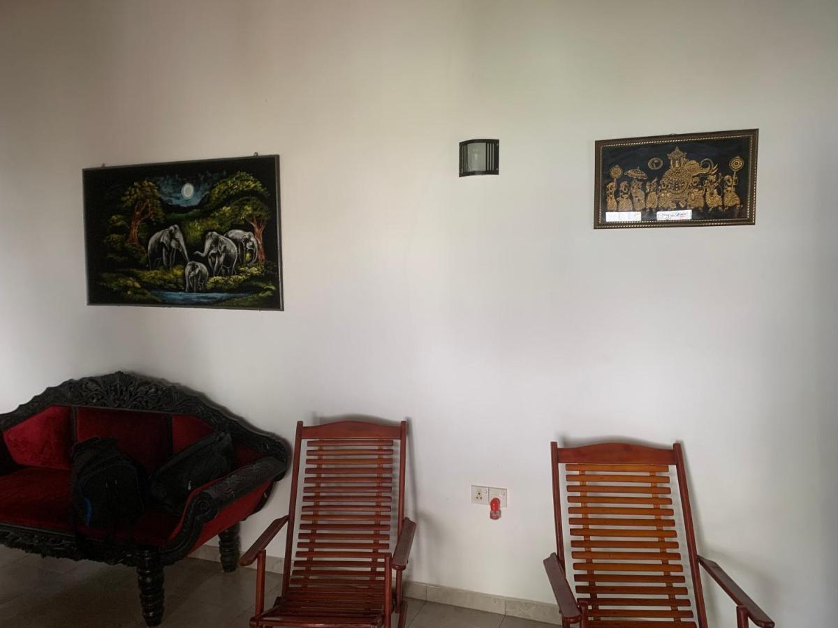Villa Delorenta Anuradhapura Ngoại thất bức ảnh