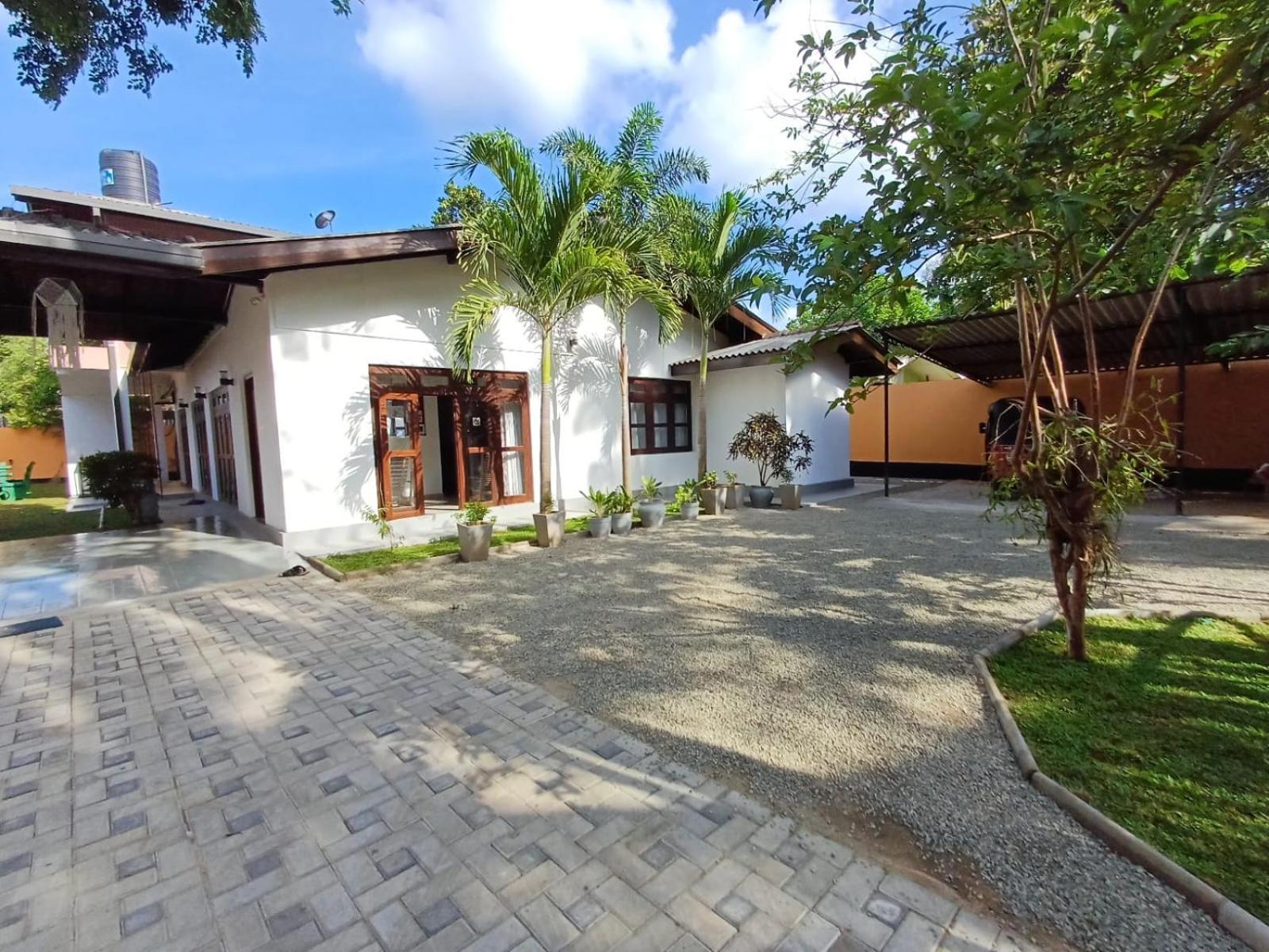 Villa Delorenta Anuradhapura Ngoại thất bức ảnh